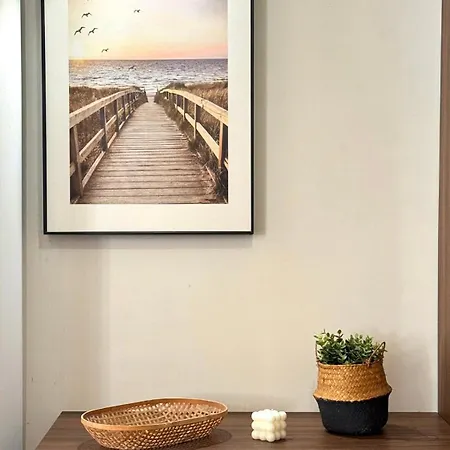 Stylish Entire - 2min From The Seafront Apartment Gzira