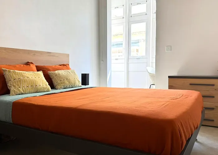 Stylish Entire - 2min From The Seafront