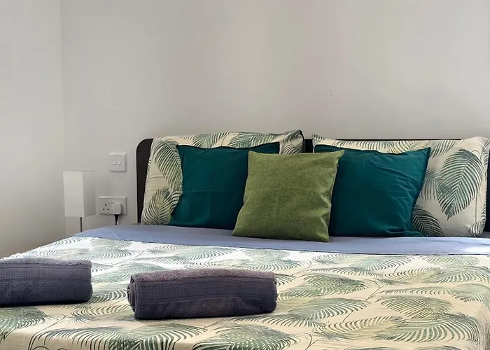 Lägenhet Stylish Entire - 2min From The Seafront