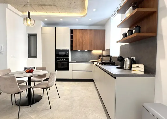 Stylish Entire - 2min From The Seafront * Gzira